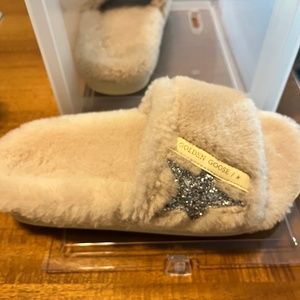 Golden Goose Slipper Size 38